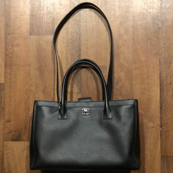 chanel calfskin cerf executive shopper tote black